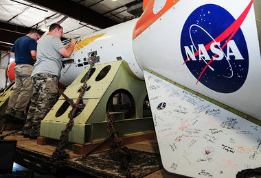 Government grants help out NASA